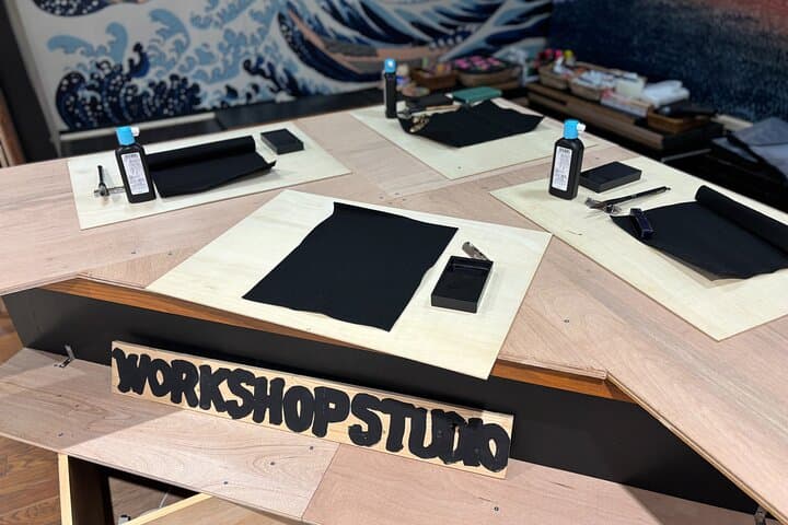 Calligraphy Workshop at Traditional Folk Craft Shop in Hiroshima — photo 20