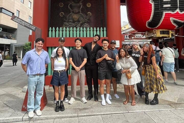 Tokyo Private Customized Walking Tour with a Next-Gen Local Guide — photo 16