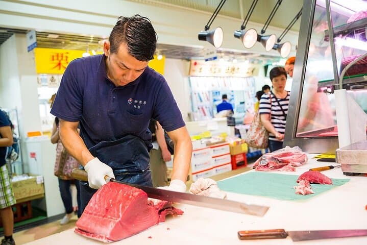 Tsukiji Fish Market Food and Walking Tour Experience — photo 12