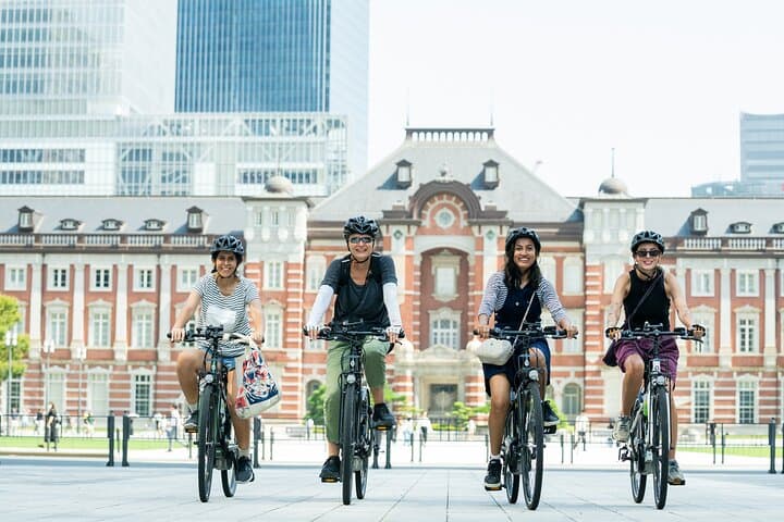 Tokyo Top Highlights 3h Guided Cycling Tour — photo 3