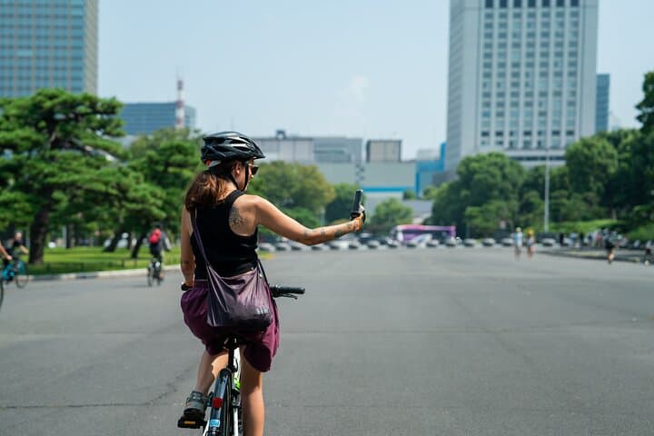 Tokyo Tower Area 3h Guided Cycling Tour — photo 11