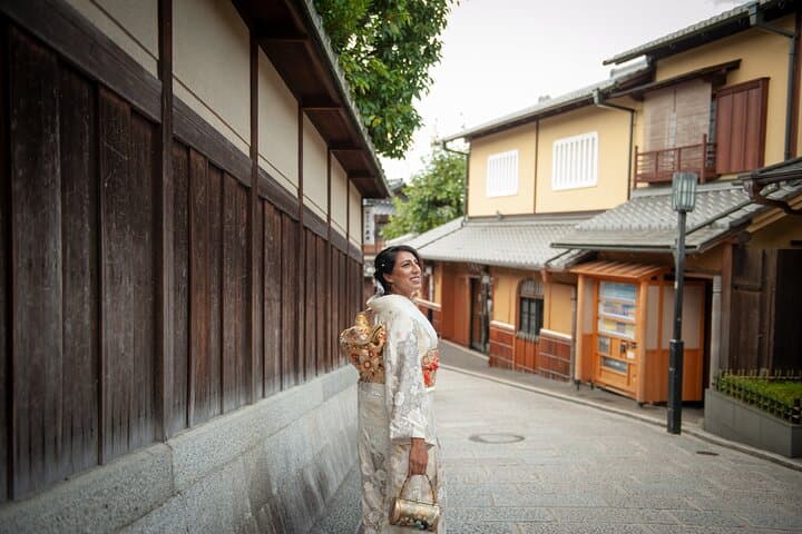 A Privately Guided Photoshoot in Beautiful Kyoto by a Pro — photo 3