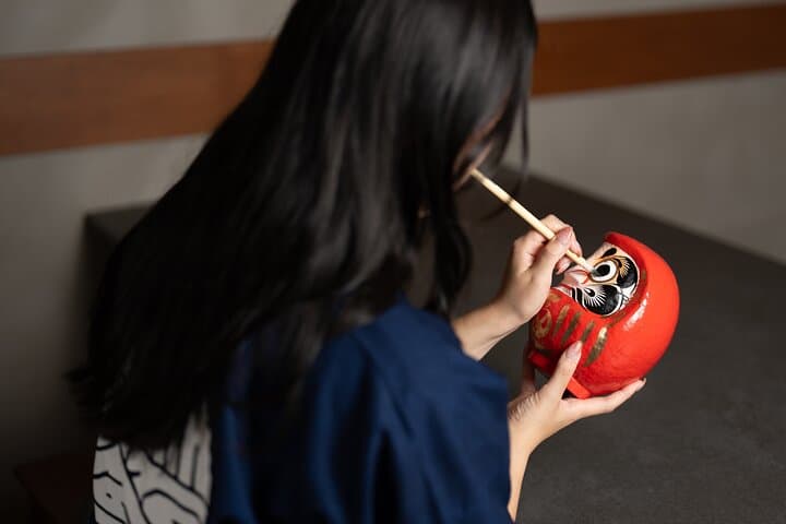 [Osaka] Traditional Daruma Art: Paint Your Own Lucky Charm — photo 3