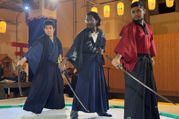 Osaka: Samurai Sword Experience & Wagyu Sukiyaki Dinner — photo 13