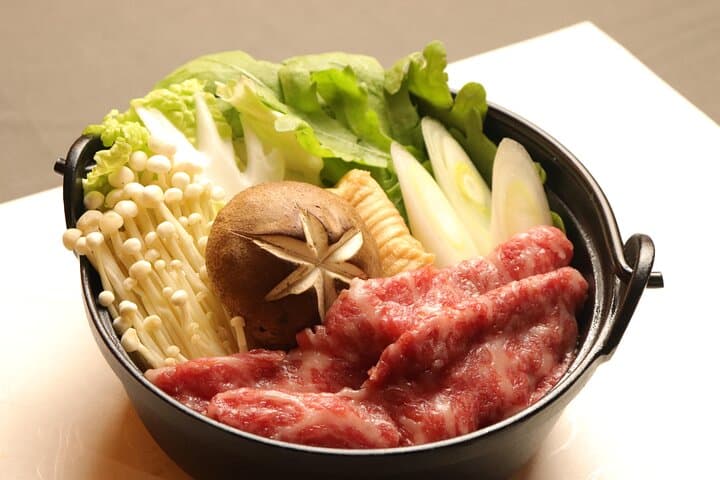 Osaka: Samurai Sword Experience & Wagyu Sukiyaki Dinner — photo 3