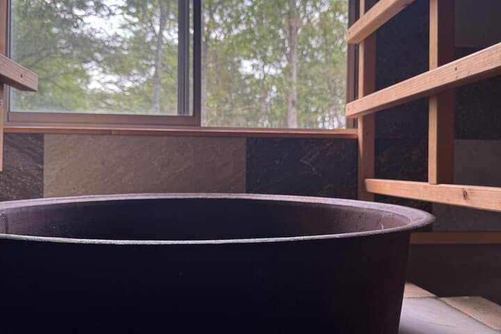 Sake and Goemonburo Experience Japanese Traditional Bath Tub — photo 6
