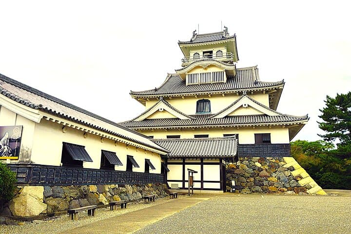 Shiga: Nagahama Castle, Gateway to Japan’s Great Unifier — photo 4
