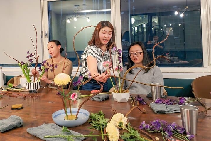 Ikebana Floral Design Workshop in Kyoto — photo 8