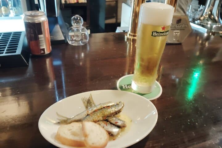 Shiga Nagahama Guided Bar Hopping Tour with Food and Drinks — photo 3