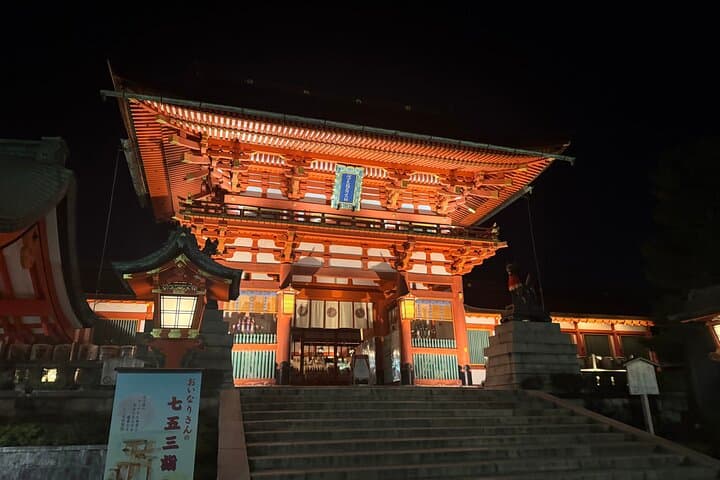 Kyoto Gion Night Tour: Discover Geisha District and Hidden Gems — photo 10