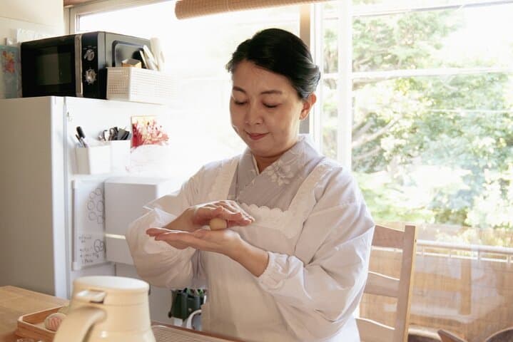 Mochi・Matcha sweets Making Class Near Shibuya at private house — photo 19