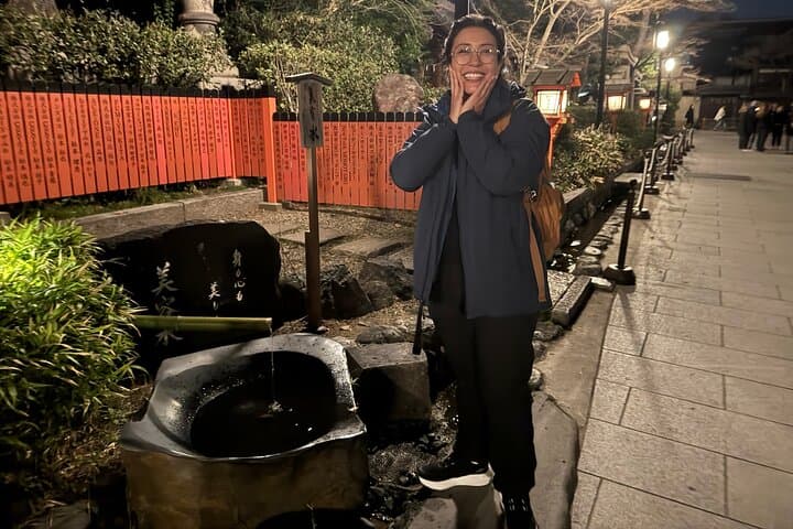 Kyoto Gion Night Tour: Discover Geisha District and Hidden Gems — photo 9