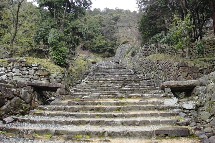 Shiga: Guided Tour of Oda Nobunaga’s Azuchi Castle Legacy” — photo 15