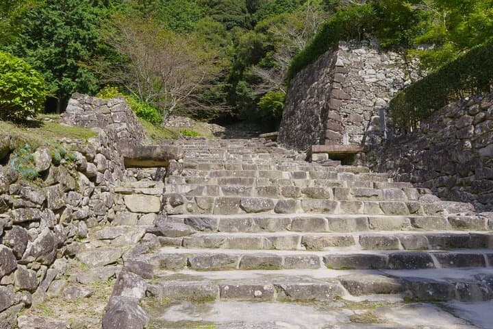Shiga: Guided Tour of Oda Nobunaga’s Azuchi Castle Legacy” — photo 10