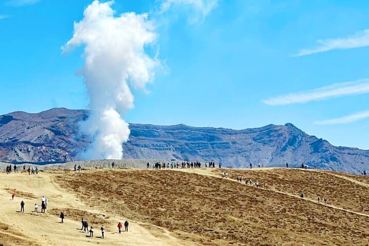 Fukuoka: Mt.Aso, Miyazaki, Takachiho Gorge with Beef Lunch Tour — photo 8