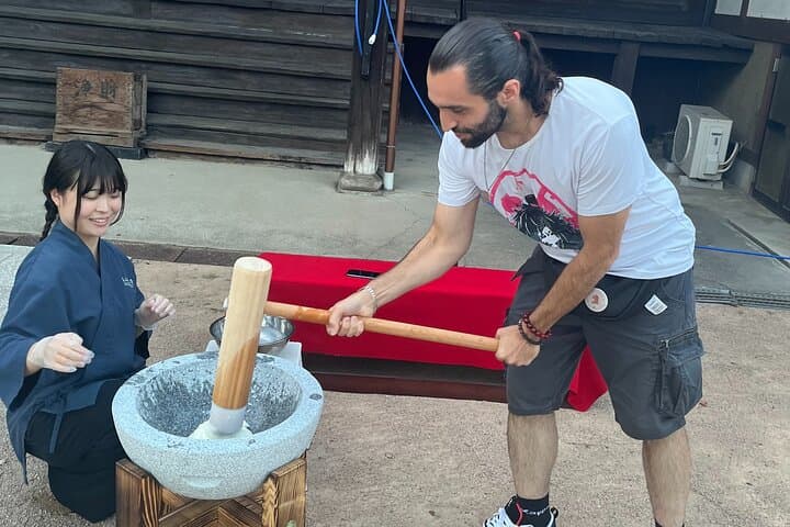 Takayama Mochi Making Experience in a Buddhist Temple — photo 3
