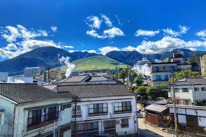 Steam-filled Streets: A Scenic Stroll in Kannawa — photo 14