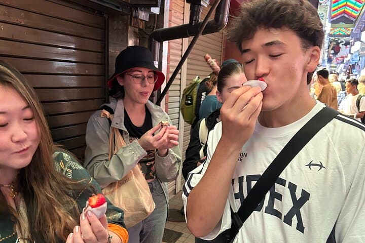 Kyoto Food Tour of 10 Tastings with Wagyu, Mochi & More Surprises — photo 8