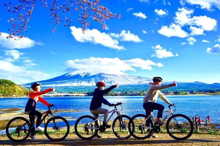 Mt. Fuji Twin Lakes Cycling Adventure Scenic Spots & Leisure Ride — photo 1