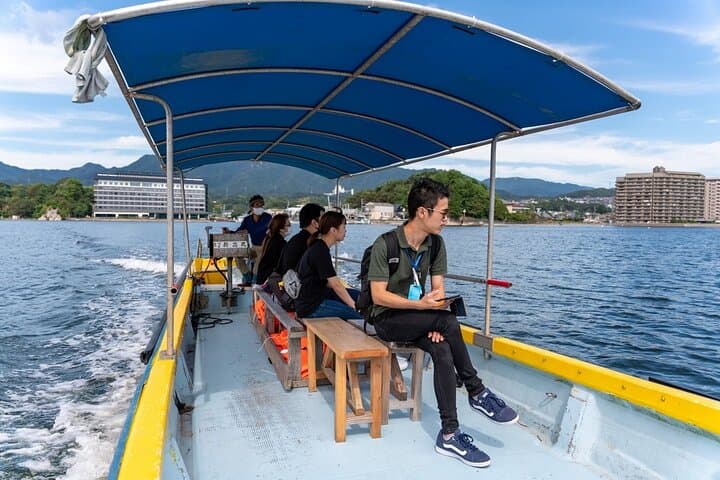 Miyajima Guided Tour and Fresh Oyster Farm Tour — photo 6