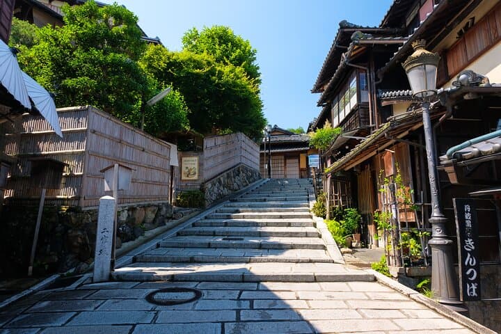 1 day Kyoto Timeless Beauty Tour Temples and Geisha District — photo 2