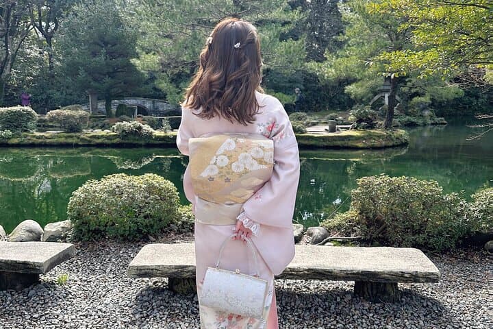 Kenrokuen Garden & Kanazawa Castle Walking Tour — photo 13