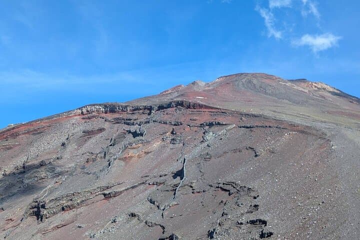 Mt Fuji Day Tour, Hiking Shiraito Falls and Hoei Crater — photo 8