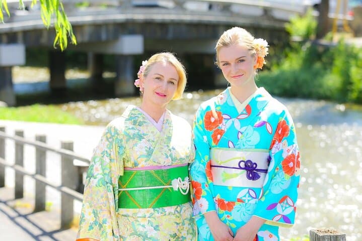 Kimono in Kyoto Stylish Makeover and Location Photography — photo 6