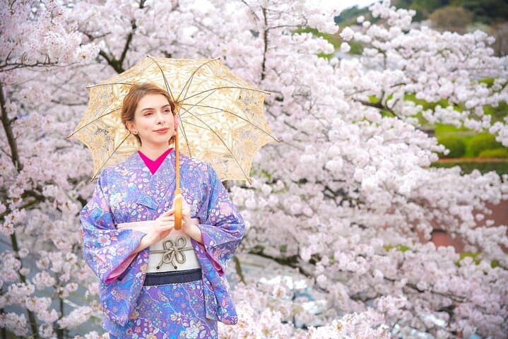 Kimono in Kyoto Stylish Makeover and Location Photography — photo 9