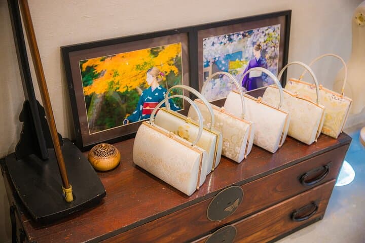 Kimono in Kyoto Stylish Makeover and Location Photography — photo 20