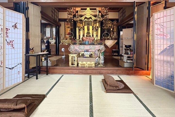 Osaka Temple Relaxation Massage and Zen Meditation — photo 10