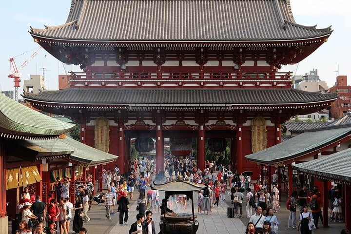 Tokyo Private Walking Tour with Hotel Pickup — photo 2