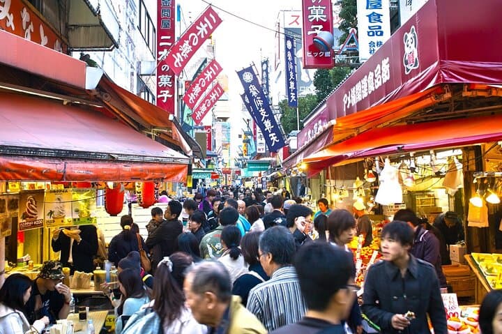 Tokyo Ueno Food & Nature & Localtown Tour: 10Dishes+ Drinks — photo 12