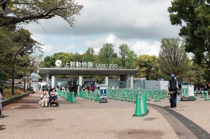 Tokyo Ueno Food & Nature & Localtown Tour: 10Dishes+ Drinks — photo 13