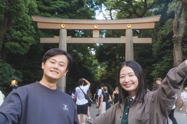 Tokyo: Private Meiji Shrine & Harajuku Walking Tour — photo 1