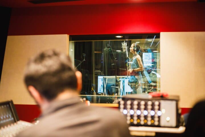 Osaka Professional Vocal Recording of Japanese Anime Songs — photo 15