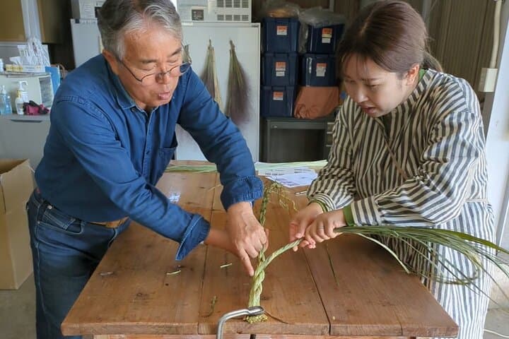 Herbal Shimenawa Crafting Workshop at Kumamoto Herb Garden — photo 4