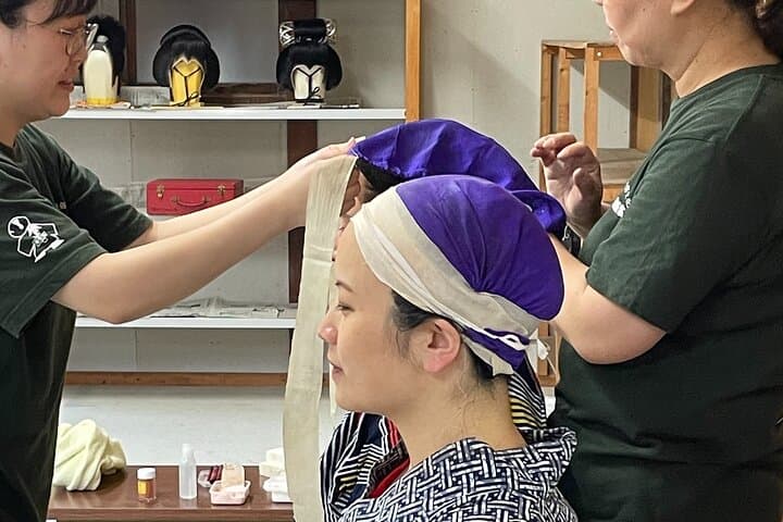 Authentic Kabuki Transformation & Mini Performance at Aioiza Gifu — photo 4