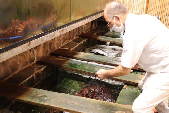 Fugu Experience Tour Learn and Taste Japans Pufferfish Cuisine — photo 2