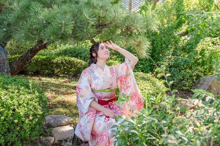 1-Day Kimono Experience in Osaka – Enjoy Day & Night — photo 3