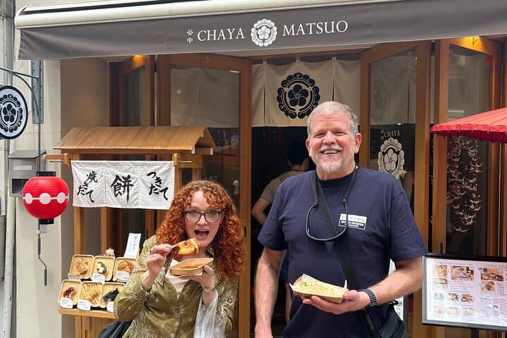Tokyo Private Walking Tour Hidden Gems and Icons — photo 1