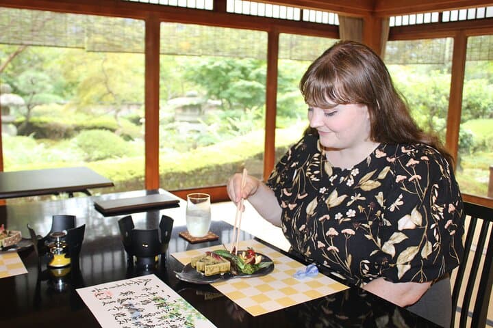 Chicken Hot Pot Course Meal & Cultural Tour of Temples in Kyoto — photo 1