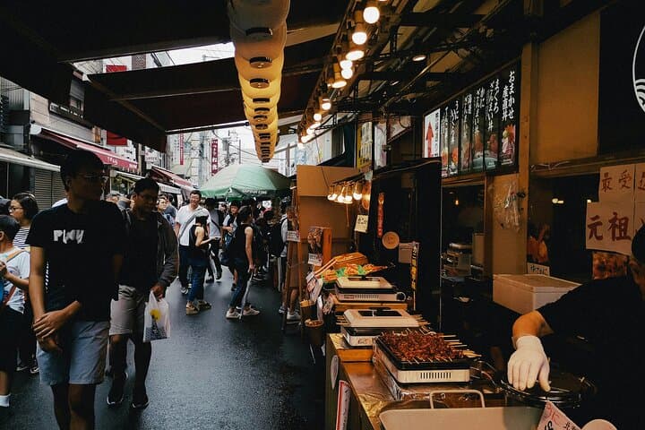 Tokyo: teamLab Planets & Toyosu Fish Market Guided Tour — photo 13