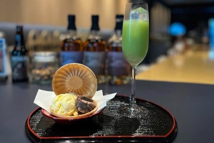 Tokyo Geisha : Ginza Geisha Bar Night Tour — photo 6