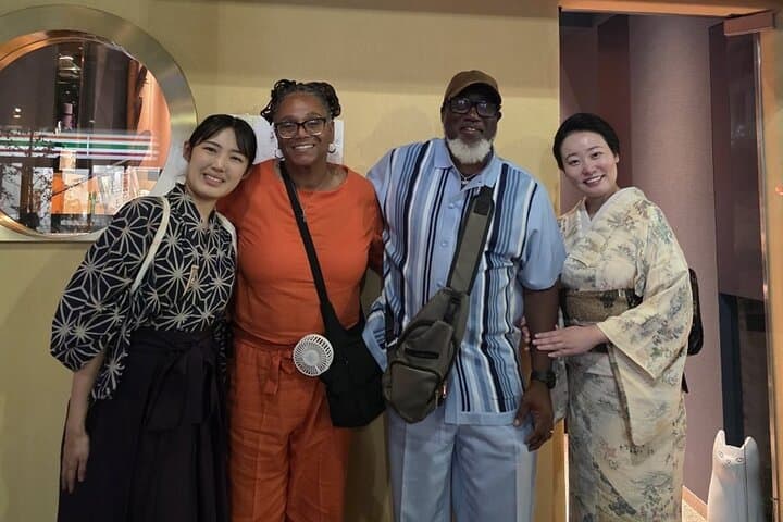 Tokyo Geisha : Ginza Geisha Bar Night Tour — photo 2