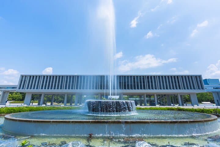 Hiroshima 3-Hour Peace Walking Tour with a Local Guide — photo 18