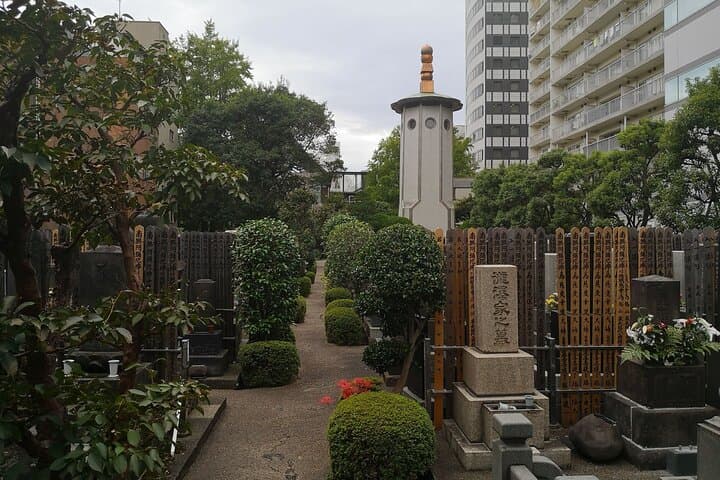 Sumo Sights Gardens and Local Flavors in Ryogoku Tokyo — photo 5
