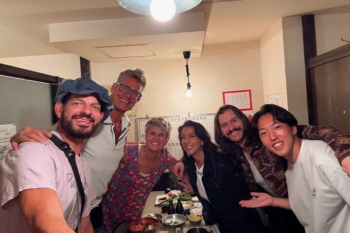 Tokyo Shibuya Hidden Izakaya and Karaoke Night Tour — photo 3