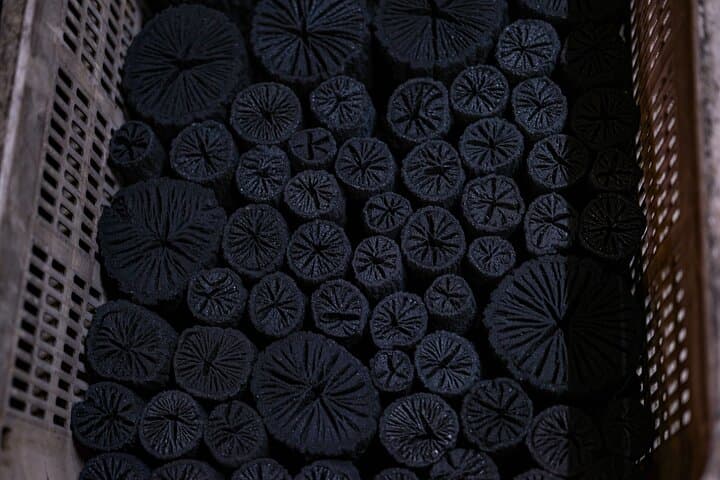 Tea Ceremony Charcoal Kiln Visit and Coffee Time in Uchiko Town — photo 9