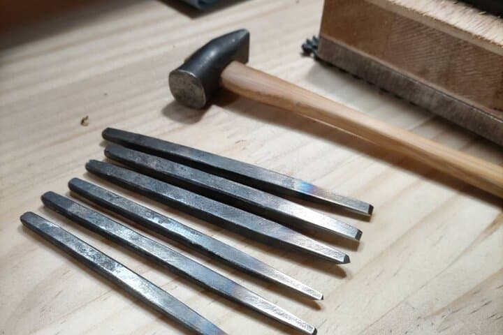 Mini Tsuba Engraving a Japanese Sword Activity — photo 3